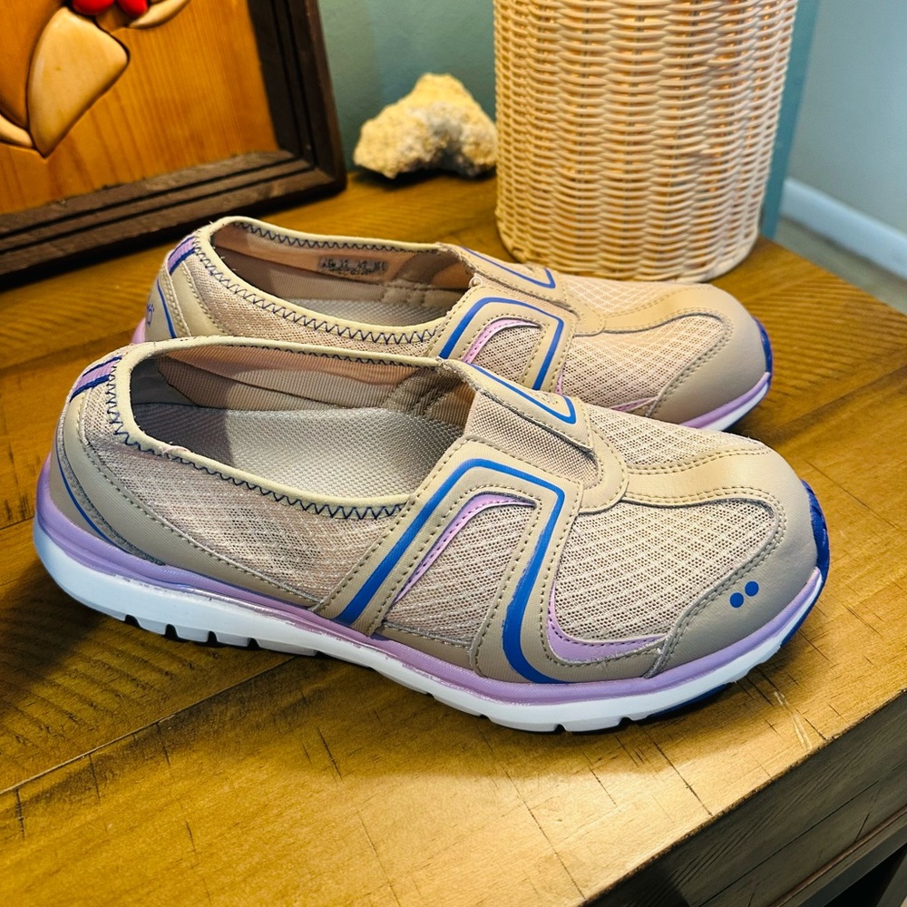 Ryka Stylish Beige and Blue Women's Slip-On Walking Shoes Size 8.5